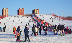 欧宝官网:从400到10万——一座滑雪场撬动的城市更新实践